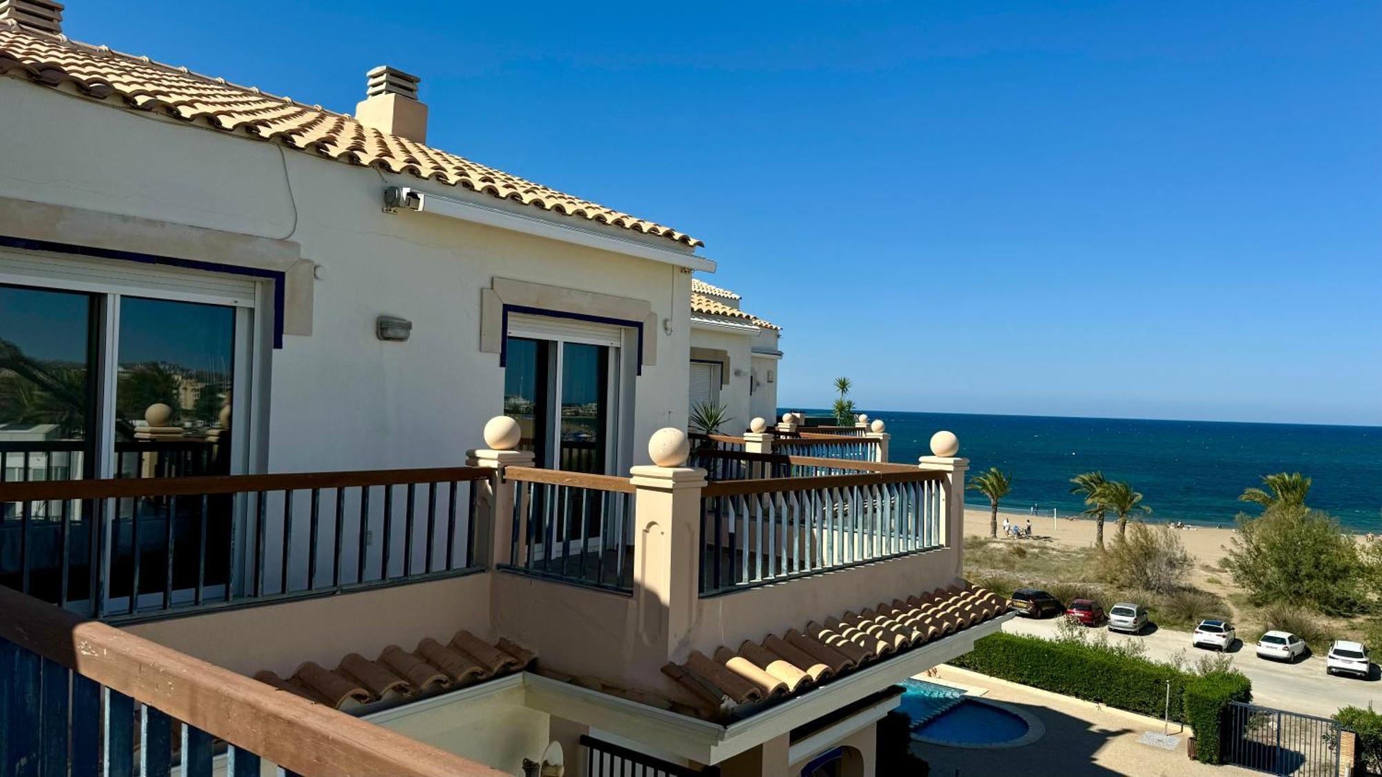 Apartamentos Carlton Vyb دينايا المظهر الخارجي الصورة